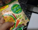A picture of step 3 of Mayo Aata noodles.