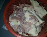 Foto langkah ke 1 dari resep Ayam Bumbu Hitam Madura.