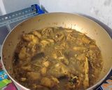 Hình bước làm 5 của món Gà Kho Xả Ớt + Canh Gà Lá Giang