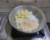 A picture of step 3 of Sabudana Khichdi.