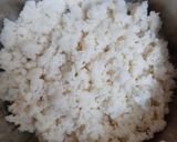 A picture of step 1 of Egg kothu idly.