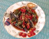 Foto langkah ke 6 dari resep Oseng Pindang Pedas Cabai Hijau (dan merah) 😋.