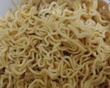 Foto langkah ke 2 dari resep Mie goreng jawa.