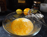 Foto del paso 1 de la receta: Pan otoñal de mermelada de cítricos con manzana