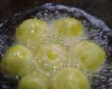 Foto langkah ke 4 dari resep Bola-bola Ubi Isi Gula Merah.