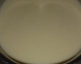 A picture of step 1 of Kadhi Pakauda.