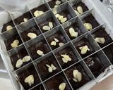 Foto langkah ke 6 dari resep Gluten-free brownies.