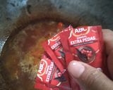 Foto langkah ke 4 dari resep Ayam Asam Manis Pedas.