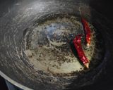 A picture of step 2 of Raw Cashew Curry.