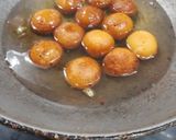सूजी के ग़ुलाब जामुन (Suji ke gulab jamun recipe in Hindi) रेसिपी चरण 7 फोटो