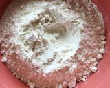 Foto langkah ke 2 dari resep Roti Manis Simple.