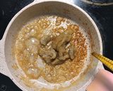 Hình bước làm 2 của món Bánh hỏi thịt heo ram nước đạm whey mix dưa leo