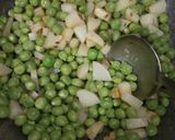 A picture of step 5 of Spicy Green Pea Ghugni.