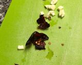 Foto del paso 1 de la receta: Fumet de Trucha y Bacalao