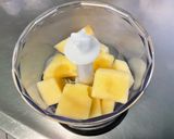 Une image de l'étape 6 de Petits fondants caramélisés à l’ananas, fromage blanc et citron vert.