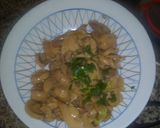 Foto del paso 3 de la receta: Salteado al vino de champiñones con habichuelas y jamón ibérico