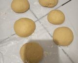 Foto langkah ke 4 dari resep Donat Gula Sederhana.