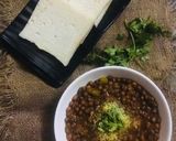 A picture of step 2 of Tuver totha (pigeon peas).