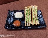 A picture of step 3 of Healthy Green Sandwiches.