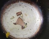 A picture of step 4 of Dum Aloo.