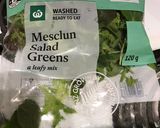 Foto del paso 1 de la receta: Ensalada verde con pera y más…