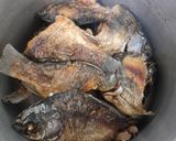 Foto langkah ke 4 dari resep Pindang Presto Ikan Mas ala Ma Ecot (resep 2).