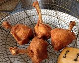 รูปขั้นตอนการทำที่ 6 ของ ปีกไก่ทอดเกลือ