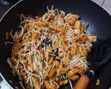Foto langkah ke 4 dari resep 382. Orek Tempe Tahu Kecap.