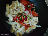 Oseng Tahu Jamur Pedas