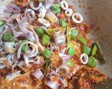 Foto langkah ke 5 dari resep Sambal pete cumi asin.
