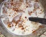 A picture of step 4 of Meethi Dahi phulki chaat.