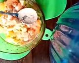 A picture of step 5 of Creamy fruit chaat.