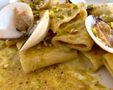 A picture of step 7 of Paccheri with Clams and Pistachio Pesto.