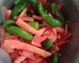 મરચાં નું અથાણું(Chilli pickle recipe in Gujarati) રેસીપી સ્ટેપ2ફોટો