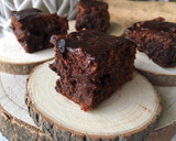 Foto del paso 10 de la receta: Brownie -Muerte por Chocolate- y avellanas  🍫