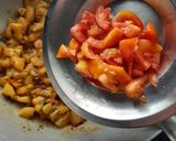 A picture of step 5 of Lauki Masala.
