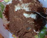 Foto langkah ke 2 dari resep Choco Banana Overnight Oatmeal.