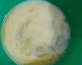 A picture of step 1 of Cheese omelette sandwich.