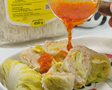 Foto langkah ke 5 dari resep Sawi Gulung Bihun Ayam.