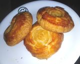 A picture of step 6 of Bakery style bakarkhani.