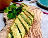 Foto langkah ke 3 dari resep Avocado Omelette.