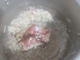 بطاطا بالجلبانة والدجاج