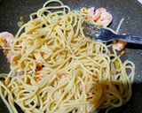 Foto langkah ke 6 dari resep Spaghetti Aglio e Olio 🇮🇹.