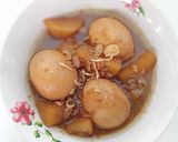 Foto langkah ke 5 dari resep Semur Telur dan Kentang.