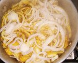 A picture of step 6 of Brown spaghetti with fried potato sauce.