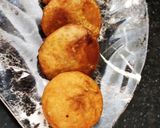 A picture of step 3 of Fried bati.