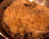 A picture of step 5 of Easy Ants Climbing a Tree (Glass Noodles with Pork and Mushrooms).