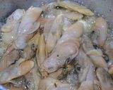 Foto del paso 14 de la receta: Cazuelas individuales de almejas, cholgas, etc gratinadas con salsa blanca