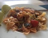 A picture of step 4 of Salmon pasta with tomato sauce 🎏.