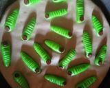 Foto langkah ke 4 dari resep Caterpillar cookies-lumer dan gurih.